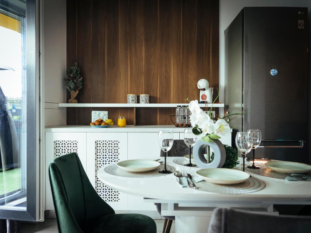 Cozy Special Pallady Apartament With Garden & Courtyard Bukares Bagian luar foto