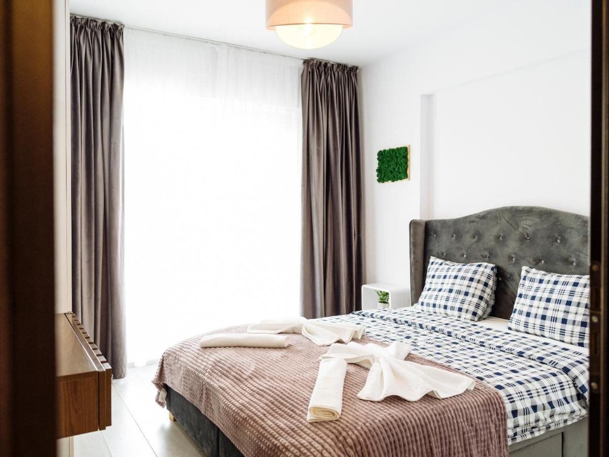 Cozy Special Pallady Apartament With Garden & Courtyard Bukares Bagian luar foto